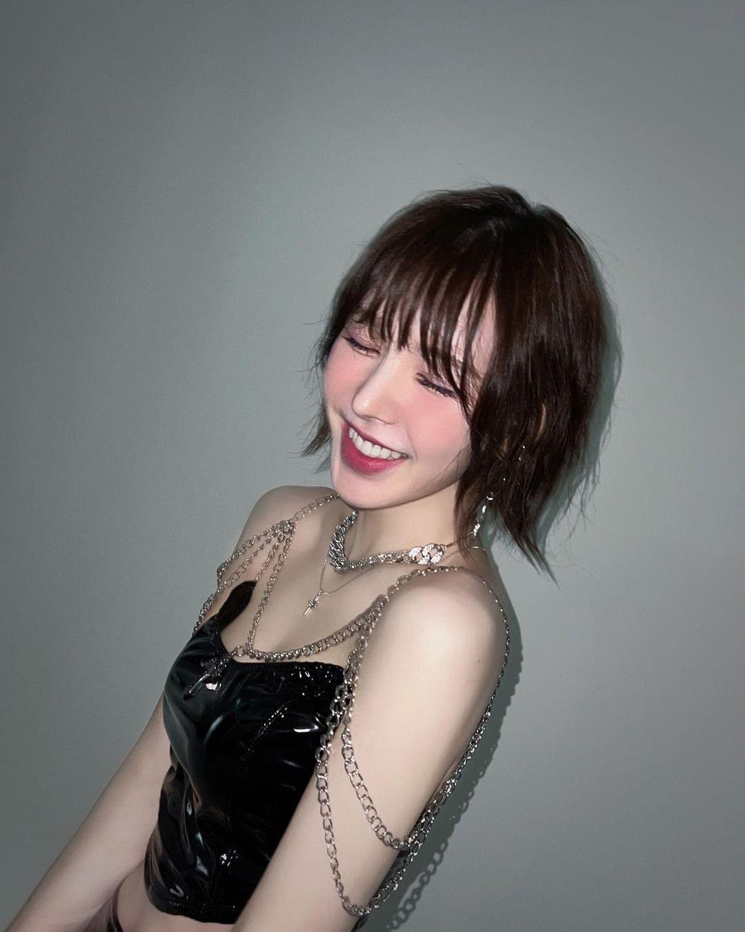 Wendy (Red Velvet) trong trẻo, cá tính trong diện mạo mới