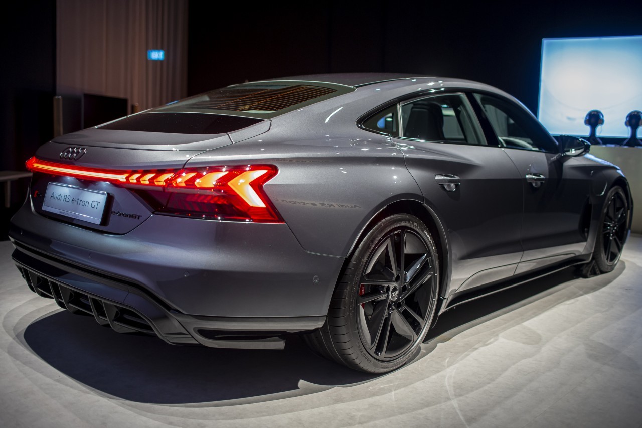 Audi RS e-tron GT sẽ ra mắt thị trường Việt Nam vào cuối tháng 4