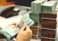 Đề xuất nâng lương, phụ cấp đối với bác sĩ và nhân viên y tế cơ sở năm 2024