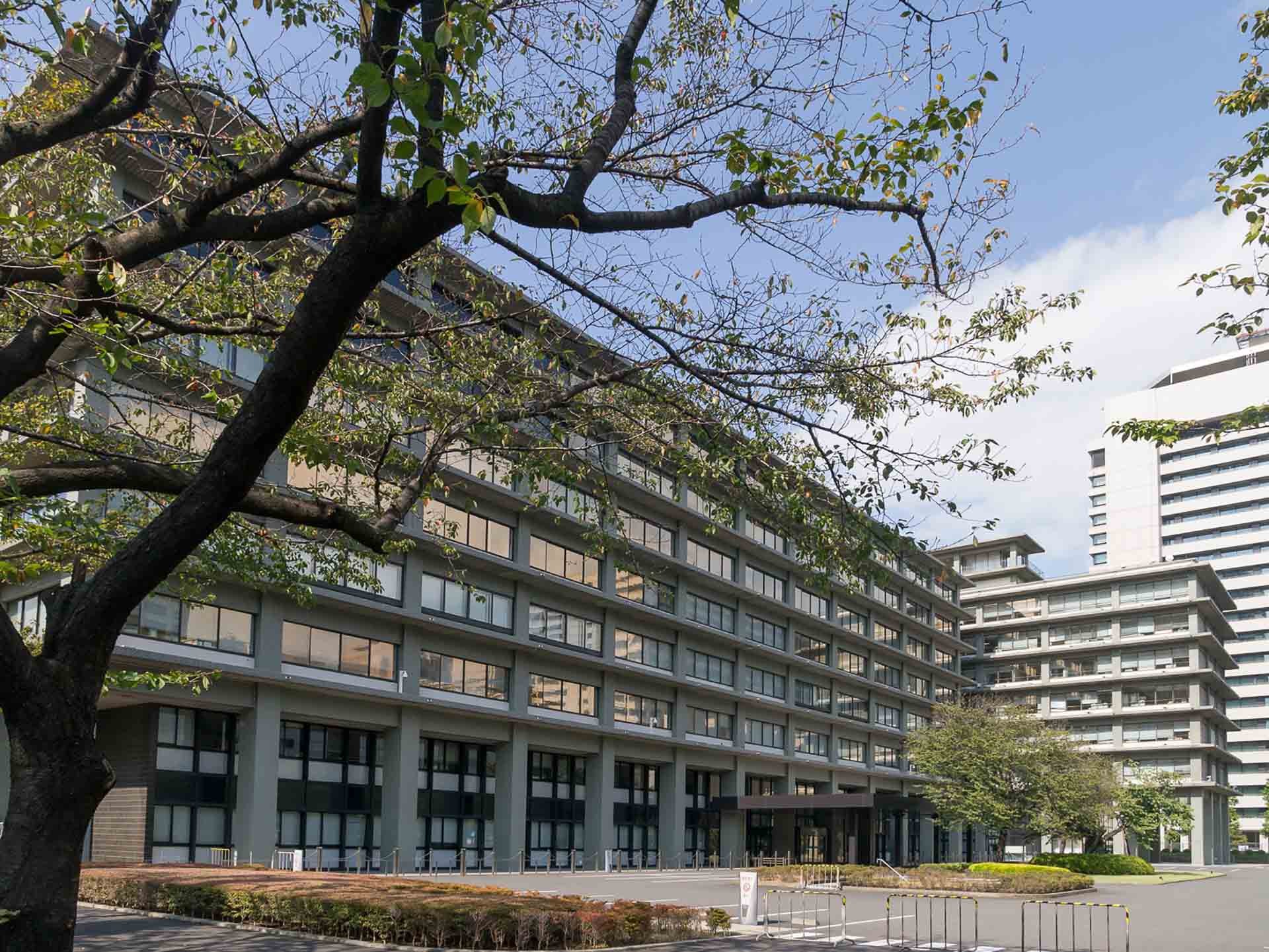 Bộ Ngoại giao Nhật Bản công bố Sách Xanh ngoại giao, ngày 11/4/2023. (Nguồn: Wikipedia) Bộ Ngoại giao Nhật Bản công bố Sách Xanh ngoại giao, ngày 11/4/2023. (Nguồn: Wikipedia)