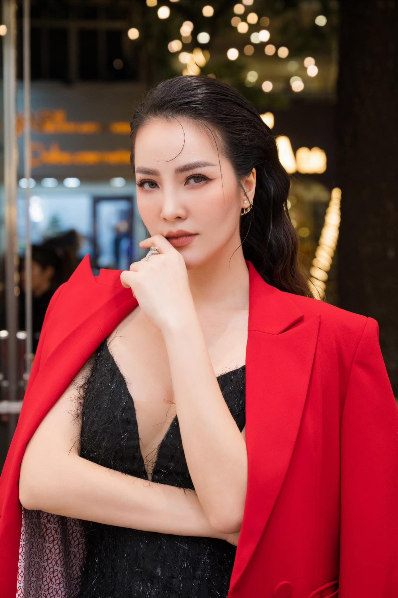 Á hậu Thụy Vân