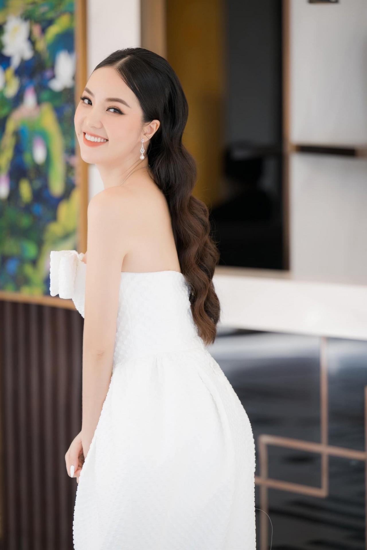 Á hậu Thụy Vân