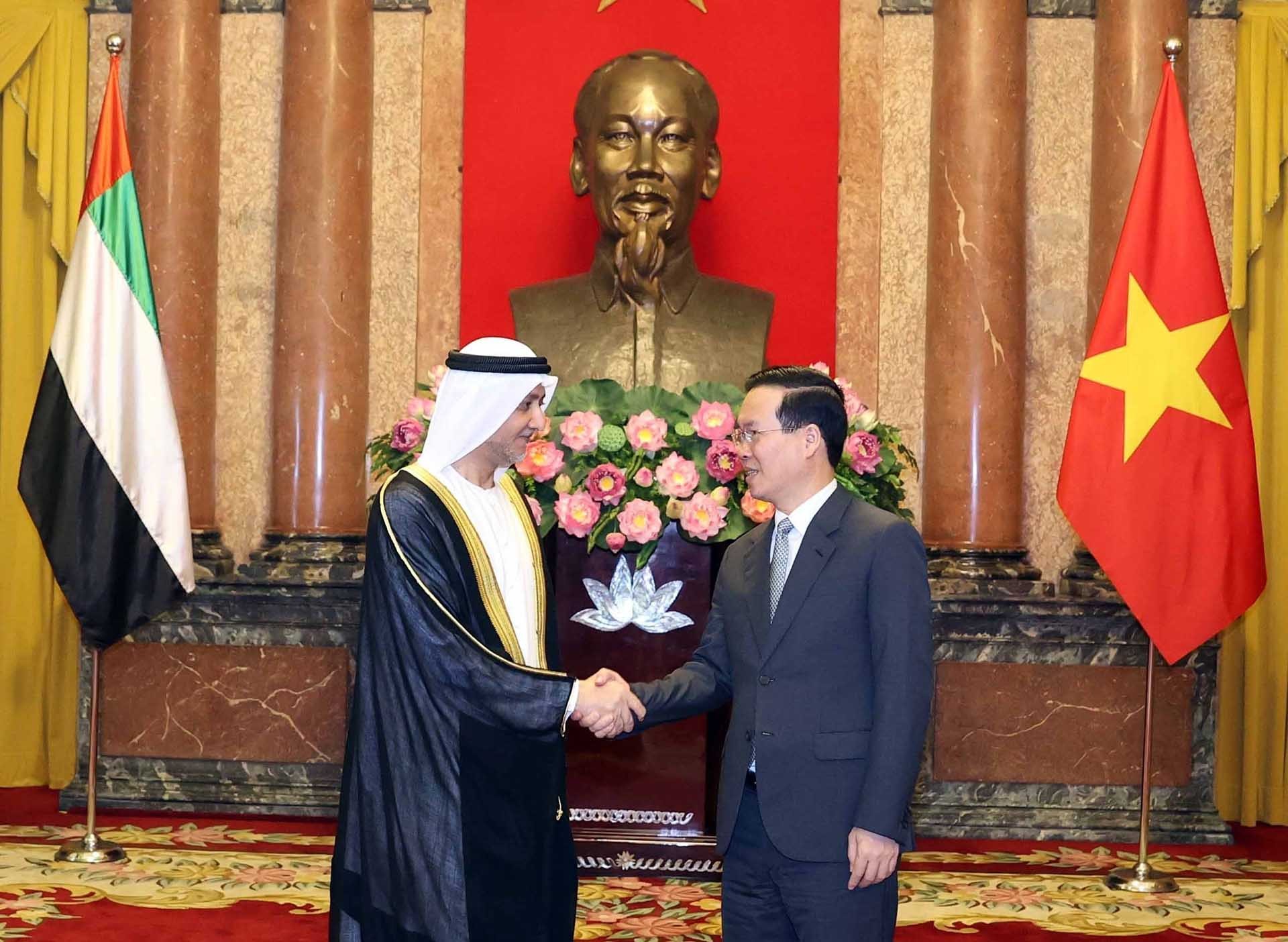 Chủ tịch nước Võ Văn Thưởng tiếp các Đại sứ trình quốc thư Chủ tịch nước Võ Văn Thưởng tiếp các Đại sứ trình quốc thư