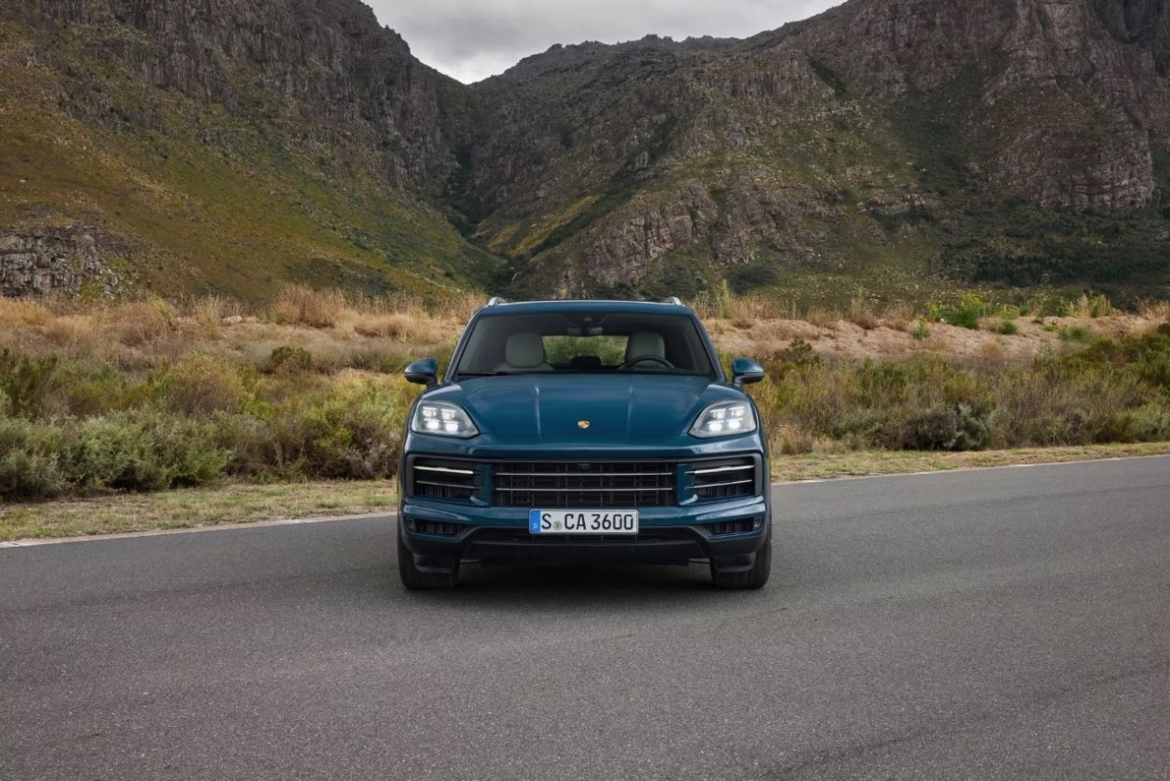 Cận cảnh Porsche Cayenne 2024 ra mắt Cận cảnh Porsche Cayenne 2024 ra mắt