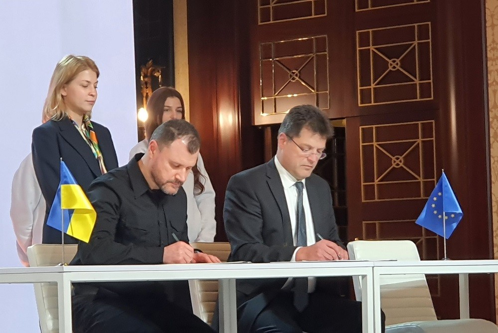 tinh hinh ukraine kiev gia nhap co che moi cua eu phapmy nhat tri mot dieu ve trung quoc