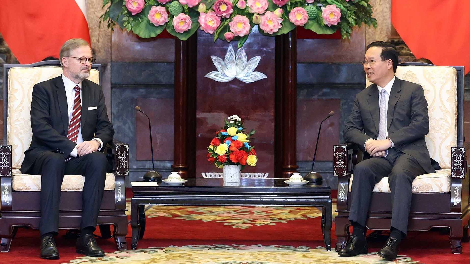 Chủ tịch nước Võ Văn Thưởng tiếp Thủ tướng Cộng hòa Czech Petr Fiala. (Nguồn: TTXVN)