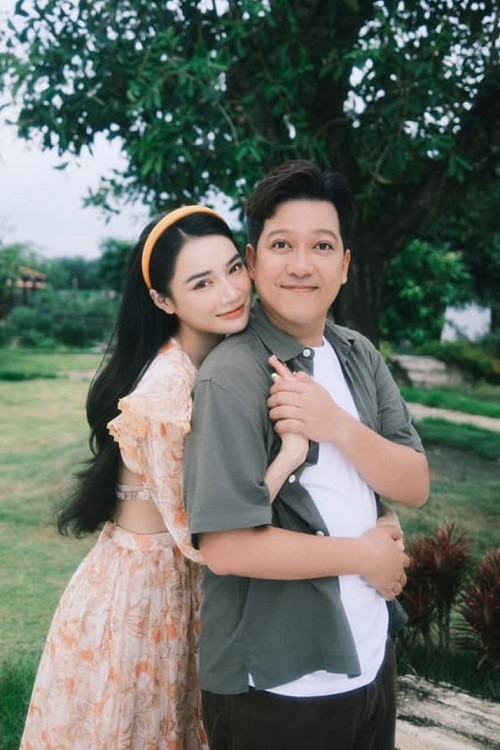 'Trái ngọt' viên mãn trong cuộc hôn nhân của Trường Giang và Nhã Phương 'Trái ngọt' viên mãn trong cuộc hôn nhân của Trường Giang và Nhã Phương