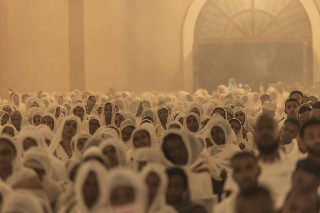 Ảnh ấn tượng tuần (17-23/4): Tổng thống Nga Putin thị sát Kherson, tương lai của Ukraine là thành viên NATO, Moscow-Bắc Kinh 'kề vai sát cánh'