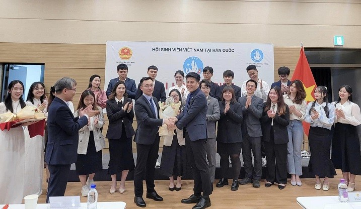 Xây dựng cộng đồng sinh viên Việt Nam tại Hàn Quốc ngày càng vững mạnh, gắn kết
