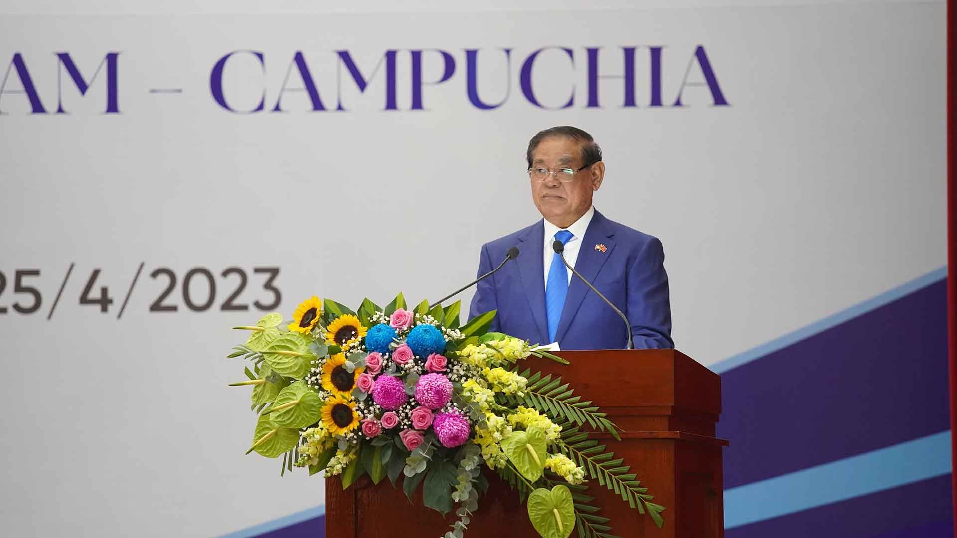 Hội nghị hợp tác và phát triển các tỉnh biên giới Việt Nam-Campuchia lần thứ 12 Hội nghị hợp tác và phát triển các tỉnh biên giới Việt Nam-Campuchia lần thứ 12