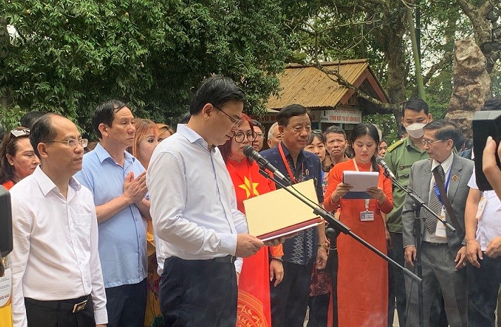 Hành trình ý nghĩa của kiều bào trên vùng đất Tổ Hành trình ý nghĩa của kiều bào trên vùng đất Tổ