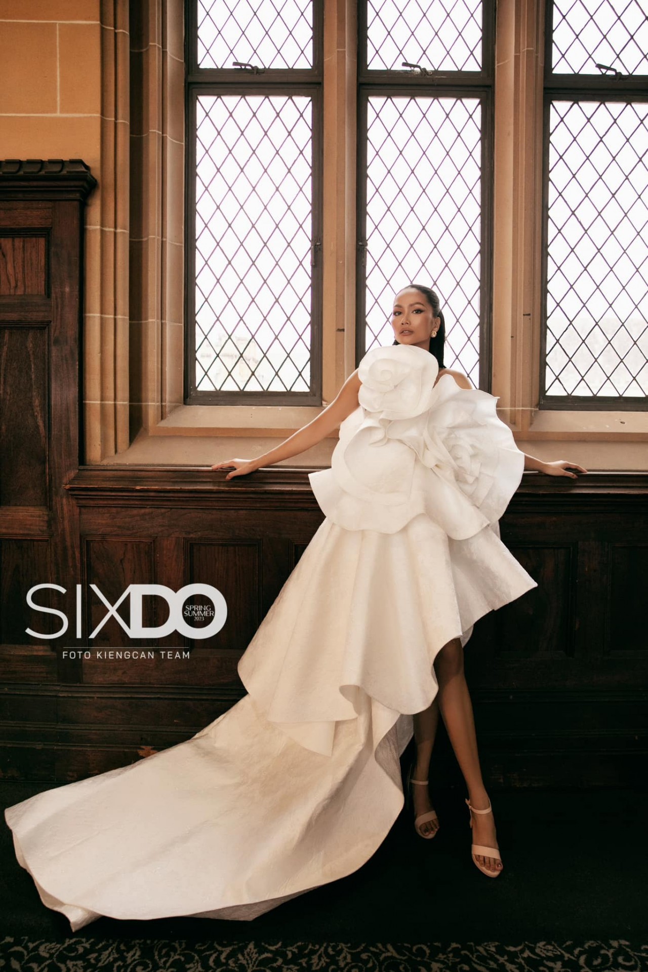 Hoa hậu H’Hen Niê