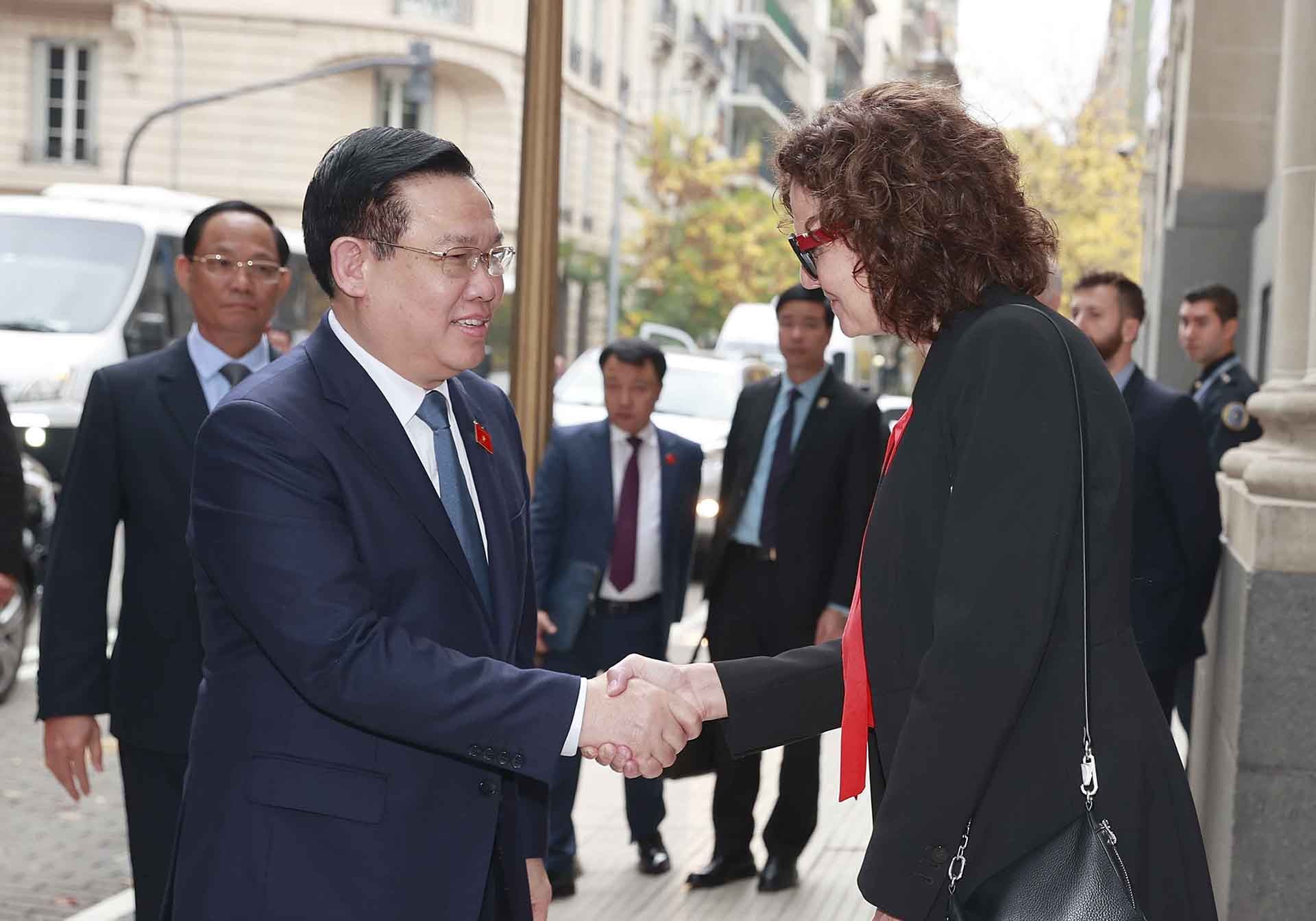 Diễn đàn doanh nghiệp Việt Nam-Argentina Diễn đàn doanh nghiệp Việt Nam-Argentina