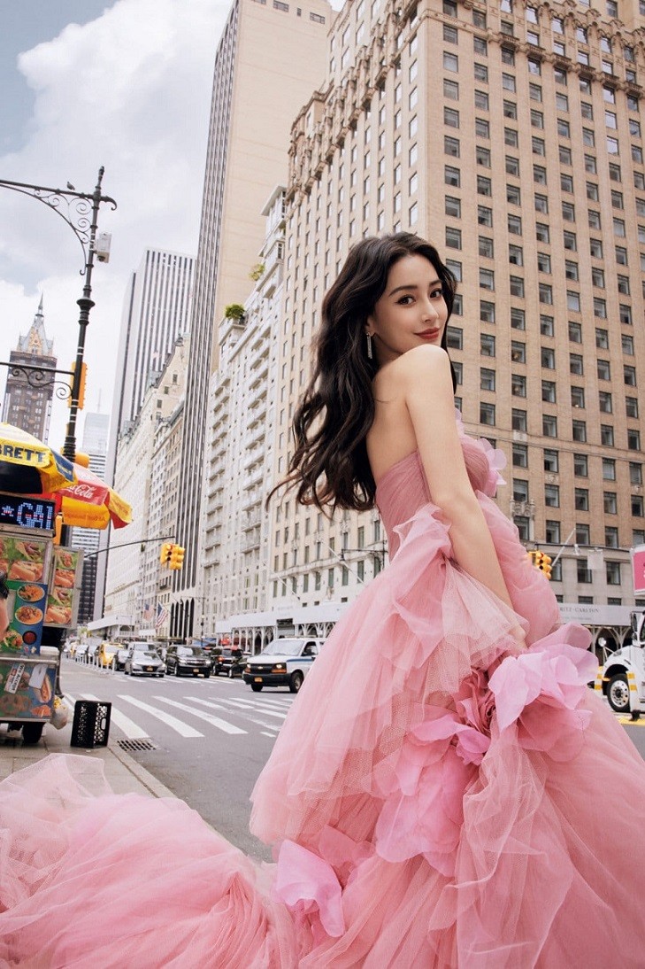 Trung Quốc: Diễn viên Angelababy