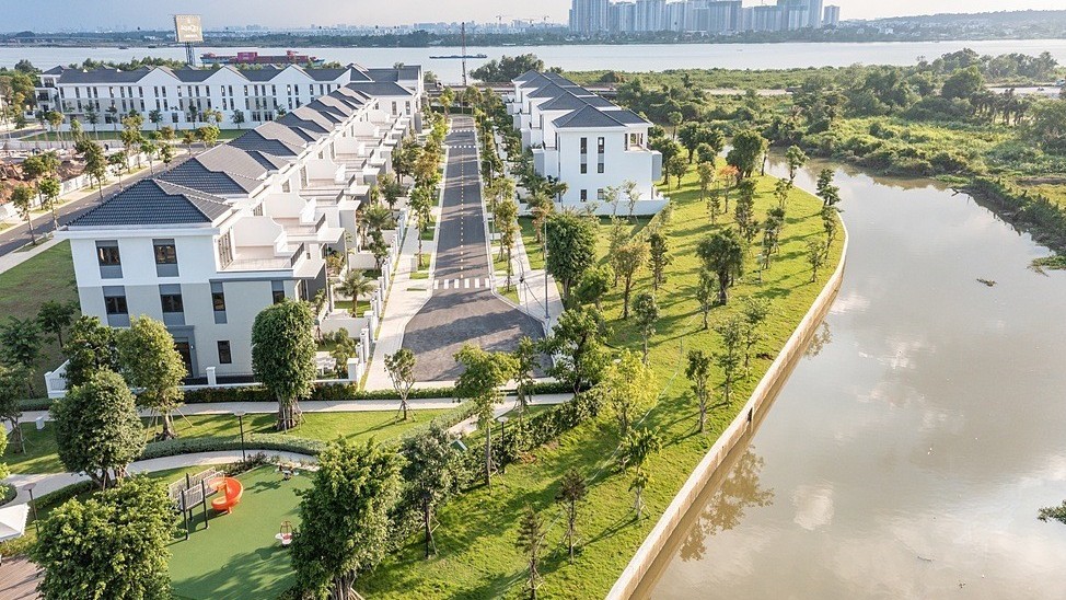 bat dong san moi nhat thieu tram trong nguon cung nha lien tho kho ban phan khuc cao cap dan ha nhiet