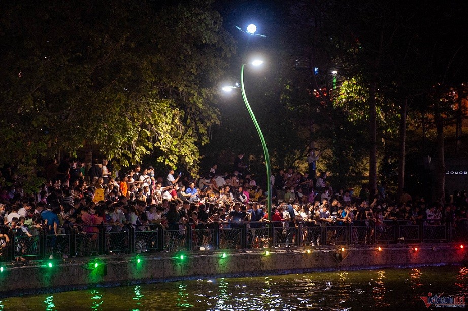 Phú Thọ: Màn pháo hoa rực rỡ đón chào ngày Giỗ Tổ Hùng Vương Phú Thọ: Màn pháo hoa rực rỡ đón chào ngày Giỗ Tổ Hùng Vương