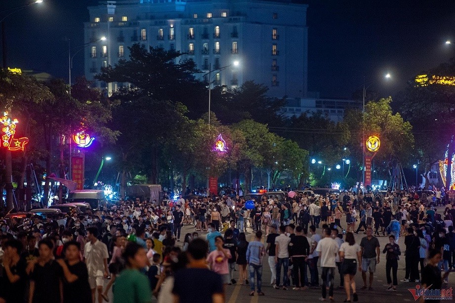 Phú Thọ: Màn pháo hoa rực rỡ đón chào ngày Giỗ Tổ Hùng Vương Phú Thọ: Màn pháo hoa rực rỡ đón chào ngày Giỗ Tổ Hùng Vương