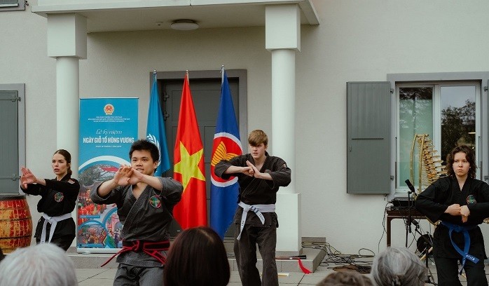 Lễ kỷ niệm ngày Giỗ tổ Hùng Vương tại Geneva, Thuỵ Sỹ Lễ kỷ niệm ngày Giỗ tổ Hùng Vương tại Geneva, Thuỵ Sỹ