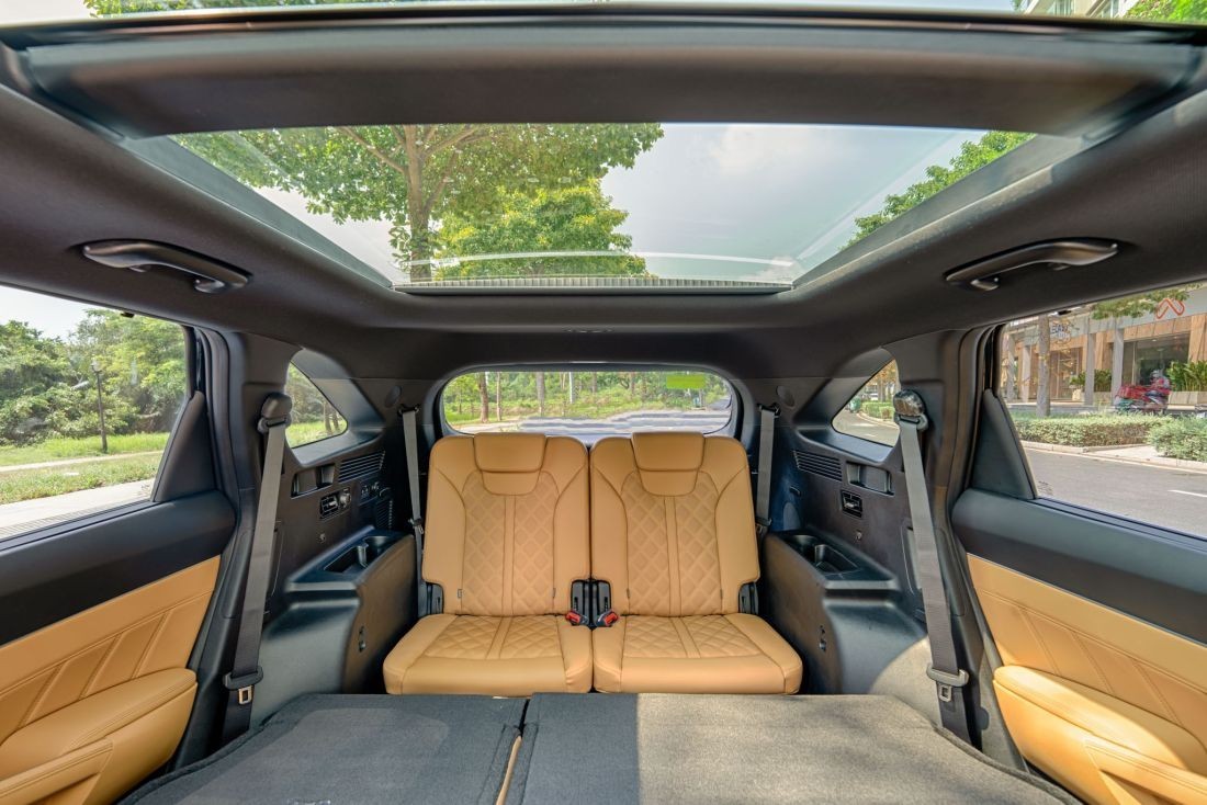 Cận cảnh Kia Sorento 2023 tại Việt Nam, giá bán từ 1,2 tỷ đồng