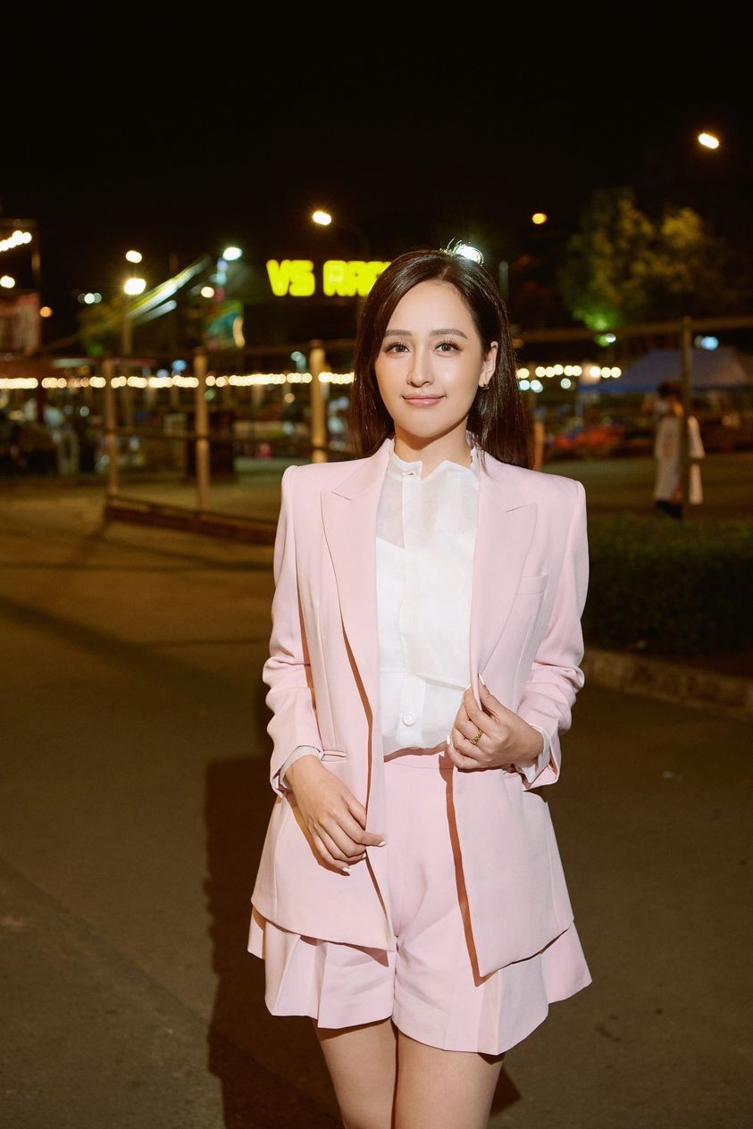 Hoa hậu Mai Phương Thúy