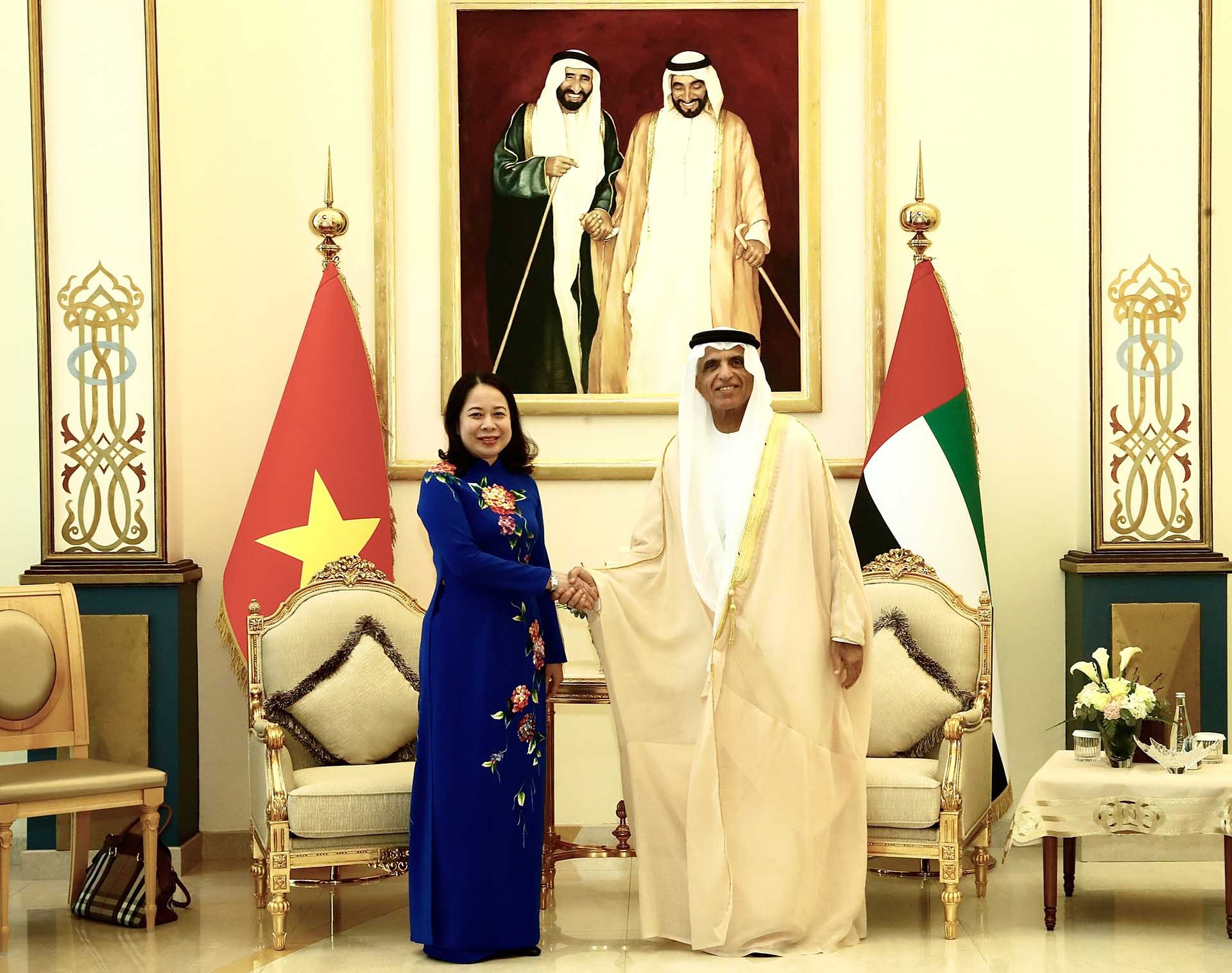 Phó Chủ tịch nước Võ Thị Ánh Xuân hội kiến Tiểu vương Ras Al Khaimah Sheikh Saud bin Saqr al Qasimi. (Nguồn: TTXVN)