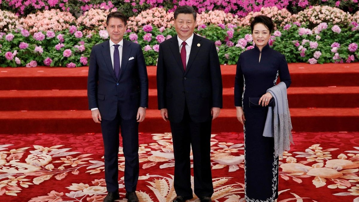 mot nha ngoai giao trung quoc tham italy vao thoi diem quan trong lien quan bri