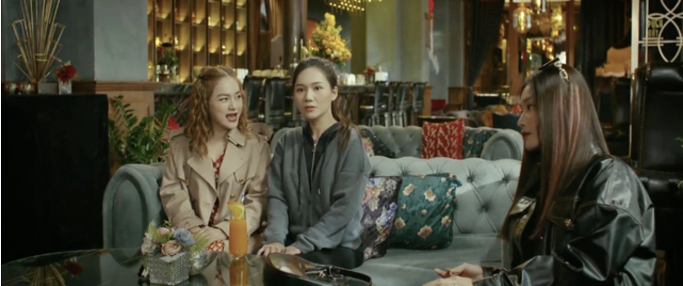 Điểm lại những màn ‘dằn mặt tiểu tam’ trên màn ảnh Việt