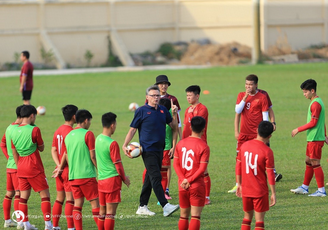 Lịch thi đấu của đoàn thể thao Việt Nam tại SEA Games 32 ngày 8/5: Chờ điền kinh giành HCV; U22 Việt Nam gặp U22 Malaysia