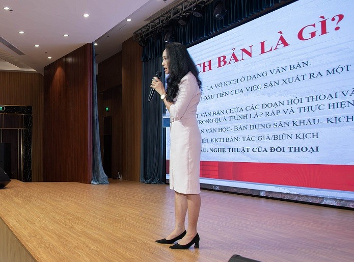 Phát huy tiềm năng nghệ thuật ứng dụng tại các giảng đường Phát huy tiềm năng nghệ thuật ứng dụng tại các giảng đường