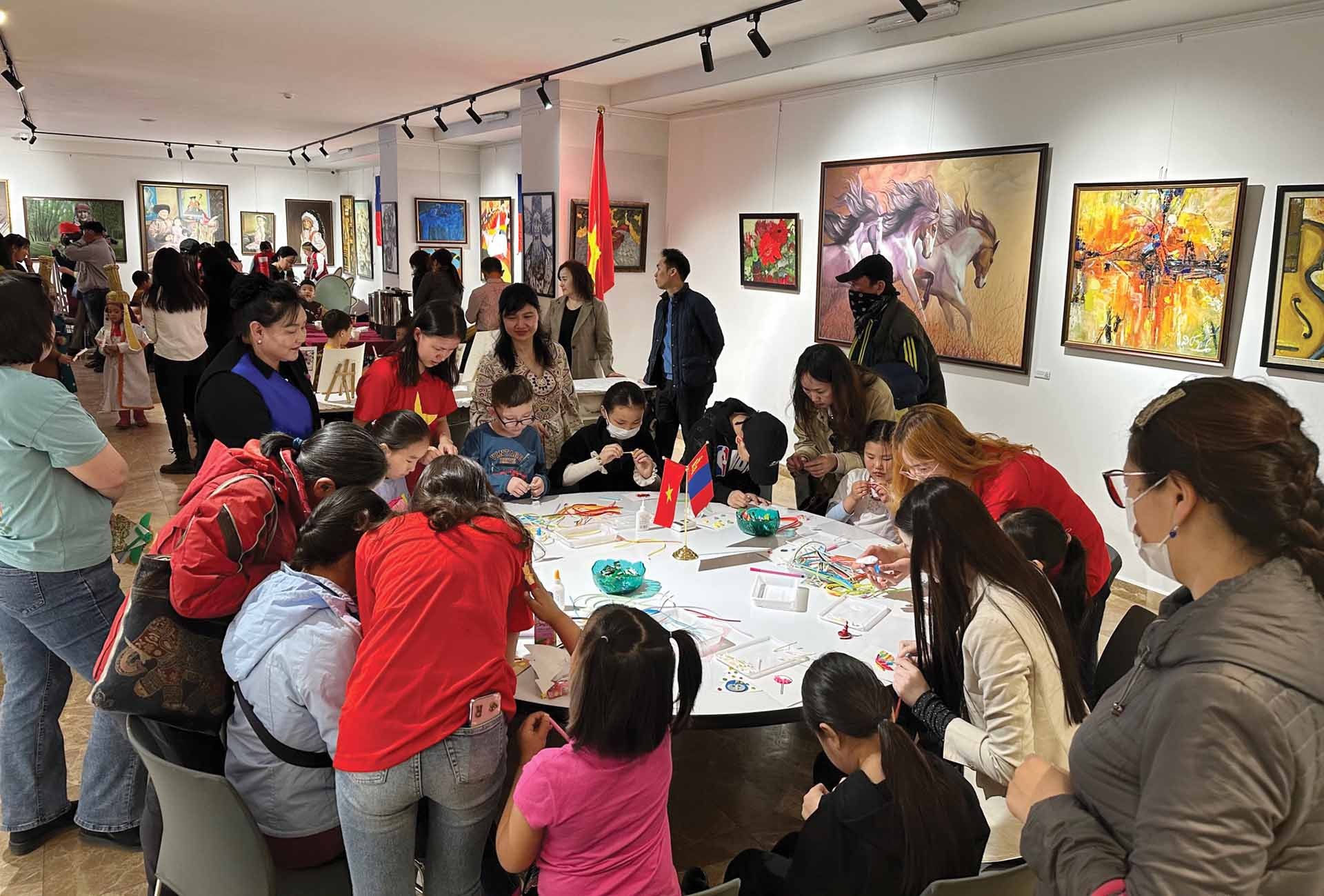 Đại sứ quán Việt Nam tại Mông Cổ chú trọng giao lưu văn hóa và quảng bá hình ảnh đất nước