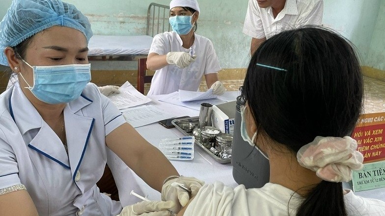 covid19 ngay 95 hon 2100 ca mac moi 942 nguoi khoi benh va 118 f0 nang