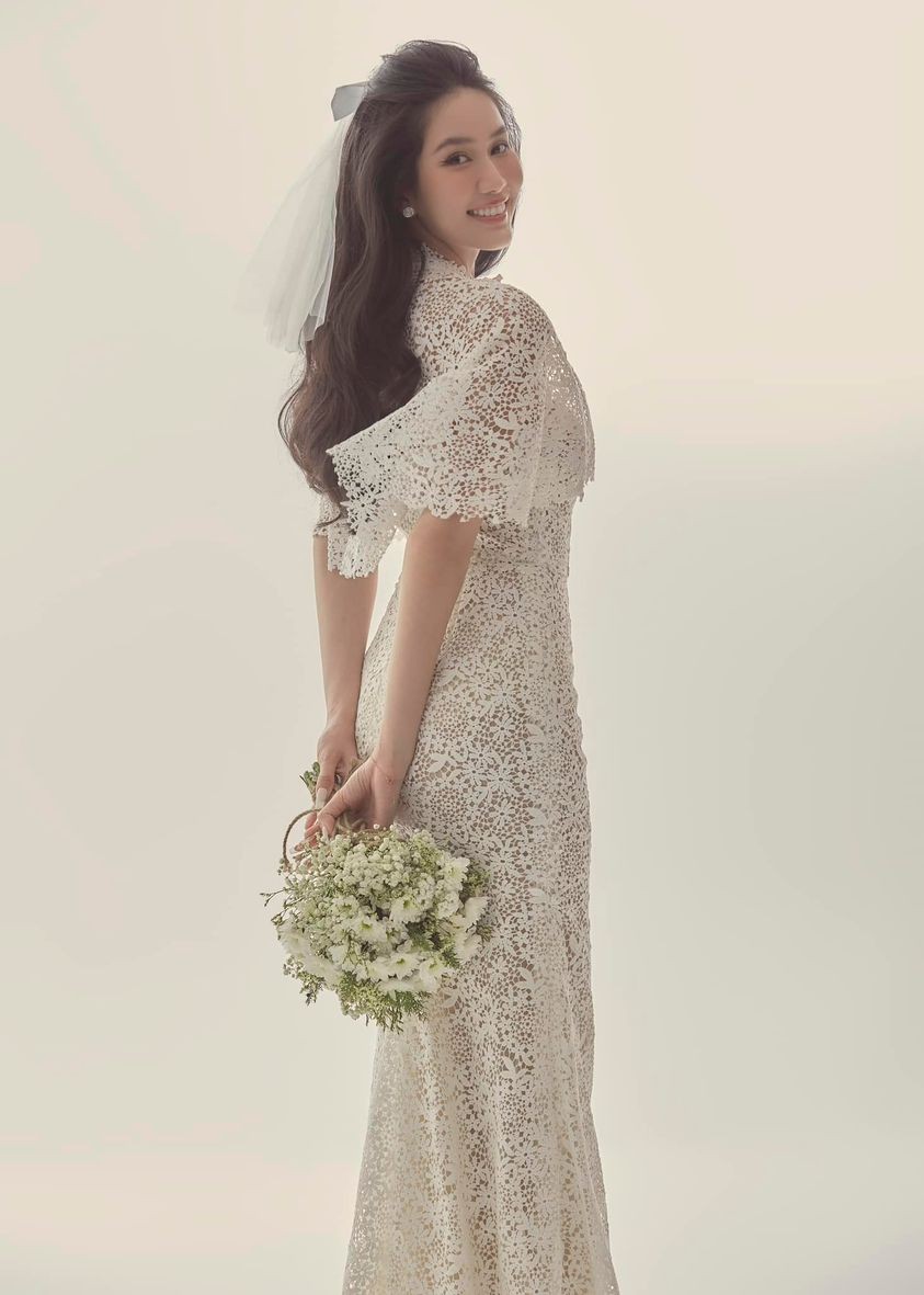 Lộ ảnh cưới của Á hậu Phương Anh Lộ ảnh cưới của Á hậu Phương Anh