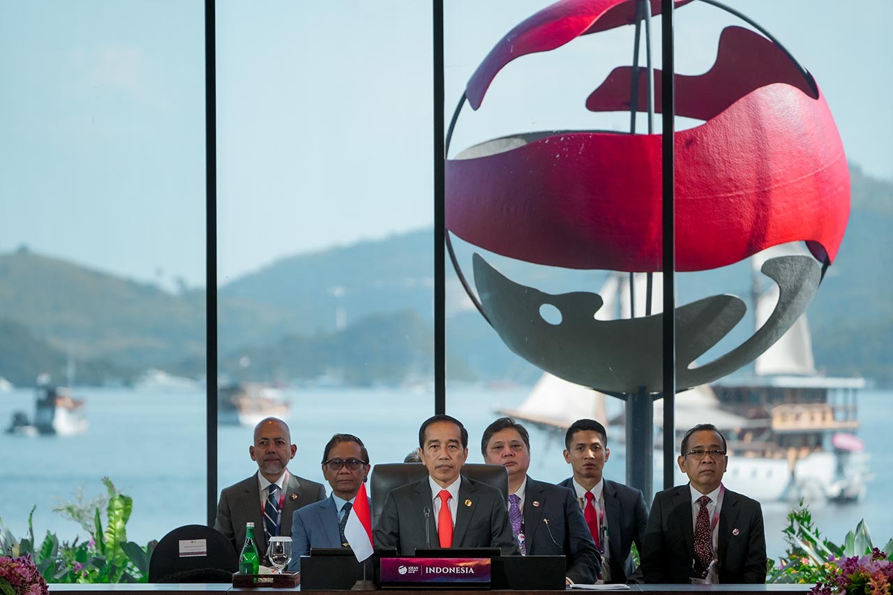 Khai mạc Cấp cao ASEAN 42 - Khi đoàn kết là sức mạnh vô địch Khai mạc Cấp cao ASEAN 42 - Khi đoàn kết là sức mạnh vô địch