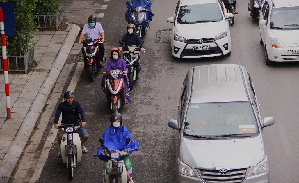 Dự báo thời tiết đêm nay và ngày mai (11-12/5): Hà Nội có mưa, mưa vừa; Đông Bắc Bộ, Thanh Hóa chuyển mát, chiều, tối cục bộ mưa to đến rất to Dự báo thời tiết đêm nay và ngày mai (11-12/5): Hà Nội có mưa, mưa vừa; Đông Bắc Bộ, Thanh Hóa chuyển mát, chiều, tối cục bộ mưa to đến rất to