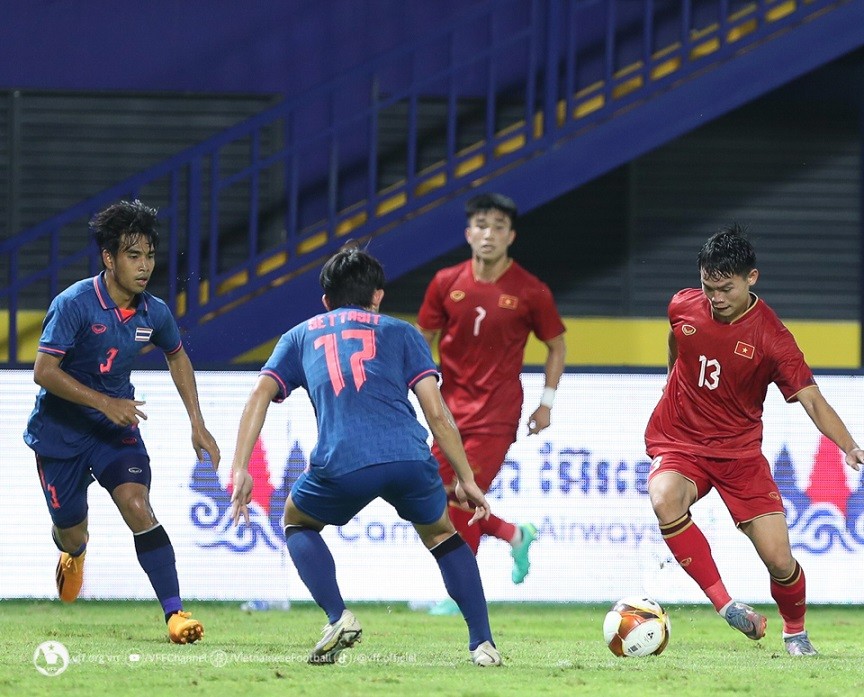 SEA Games 32: Truyền thông Thái Lan hài lòng về kết quả hòa của đội nhà và U22 Việt Nam SEA Games 32: Truyền thông Thái Lan hài lòng về kết quả hòa của đội nhà và U22 Việt Nam
