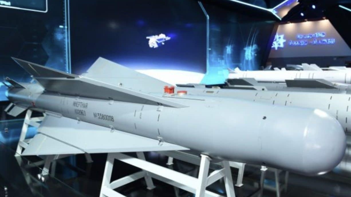 ukraine tiet lo con so khung ve toc do san xuat vu khi cua nga vua nhanh vua loi hai