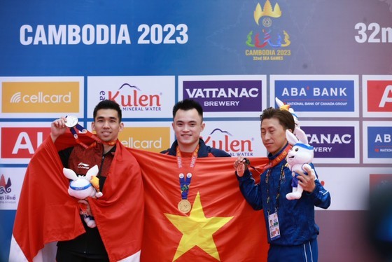 SEA Games 32: Võ sĩ wushu có HCV; đội tuyển golf vào thi đấu chung kết