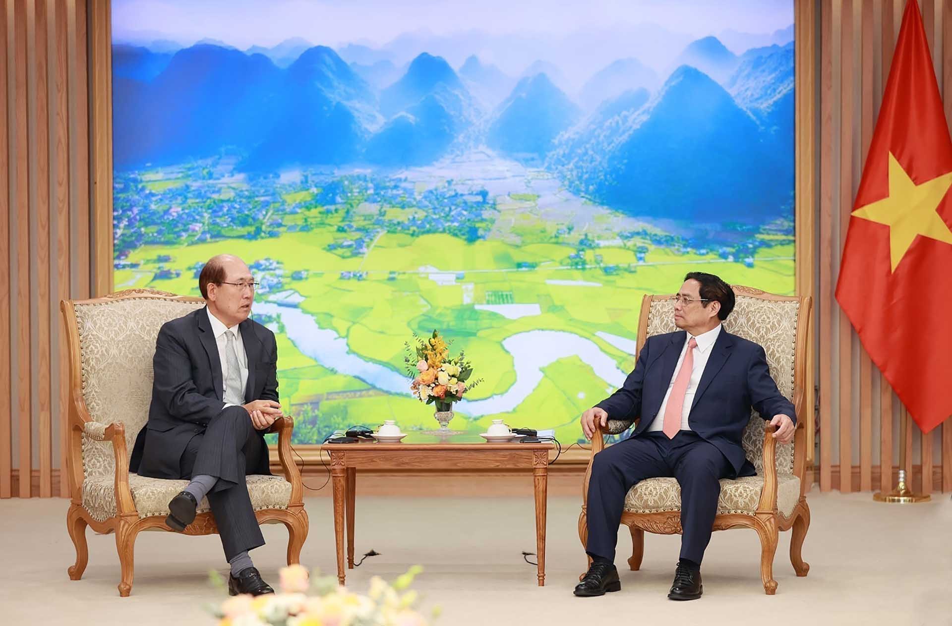 Thủ tướng Phạm Minh Chính tiếp ông Kitack Lim, Tổng thư ký Tổ chức Hàng hải Quốc tế (IMO). (Nguồn: TTXVN)