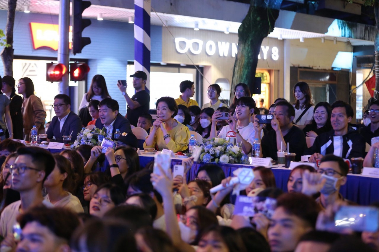 Lễ hội K-pop Lovers Festival 2023 thành công tốt đẹp Lễ hội K-pop Lovers Festival 2023 thành công tốt đẹp