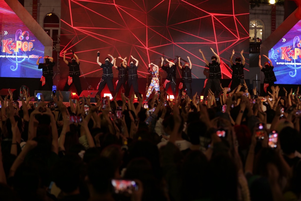 Lễ hội K-pop Lovers Festival 2023 thành công tốt đẹp Lễ hội K-pop Lovers Festival 2023 thành công tốt đẹp