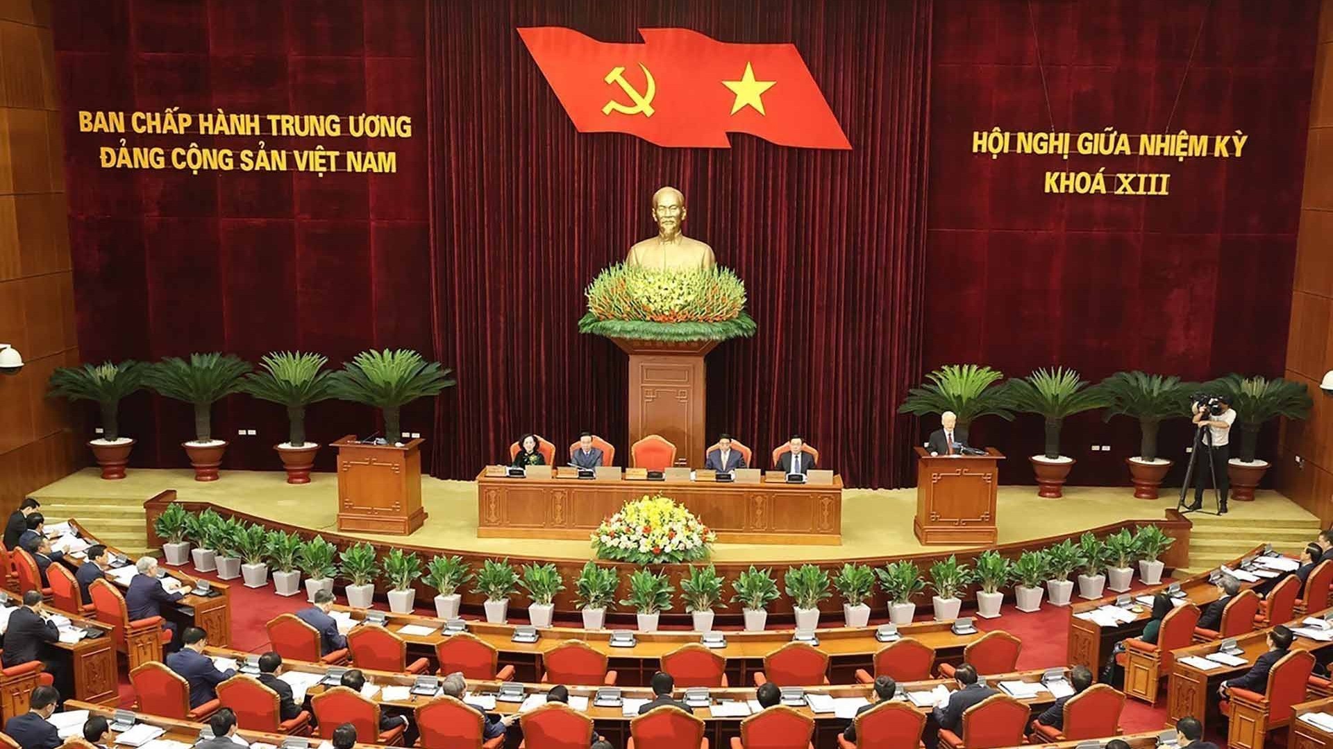 hoi nghi giua nhiem ky ban chap hanh tw dang khoa xiii nang cao nang luc lanh dao cua dang dap ung yeu cau thoi ky phat trien moi