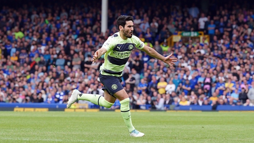 : Man City giữ chân Ilkay Gundogan; : Man City giữ chân Ilkay Gundogan;