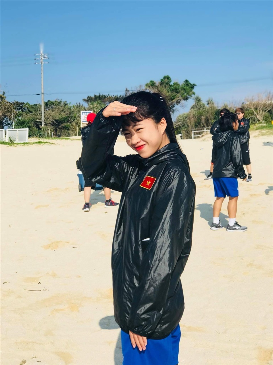 Nhan sắc không kém hot girl của Hoàng Thị Loan, Thanh Nhã và các cầu thủ đội tuyển nữ Việt Nam