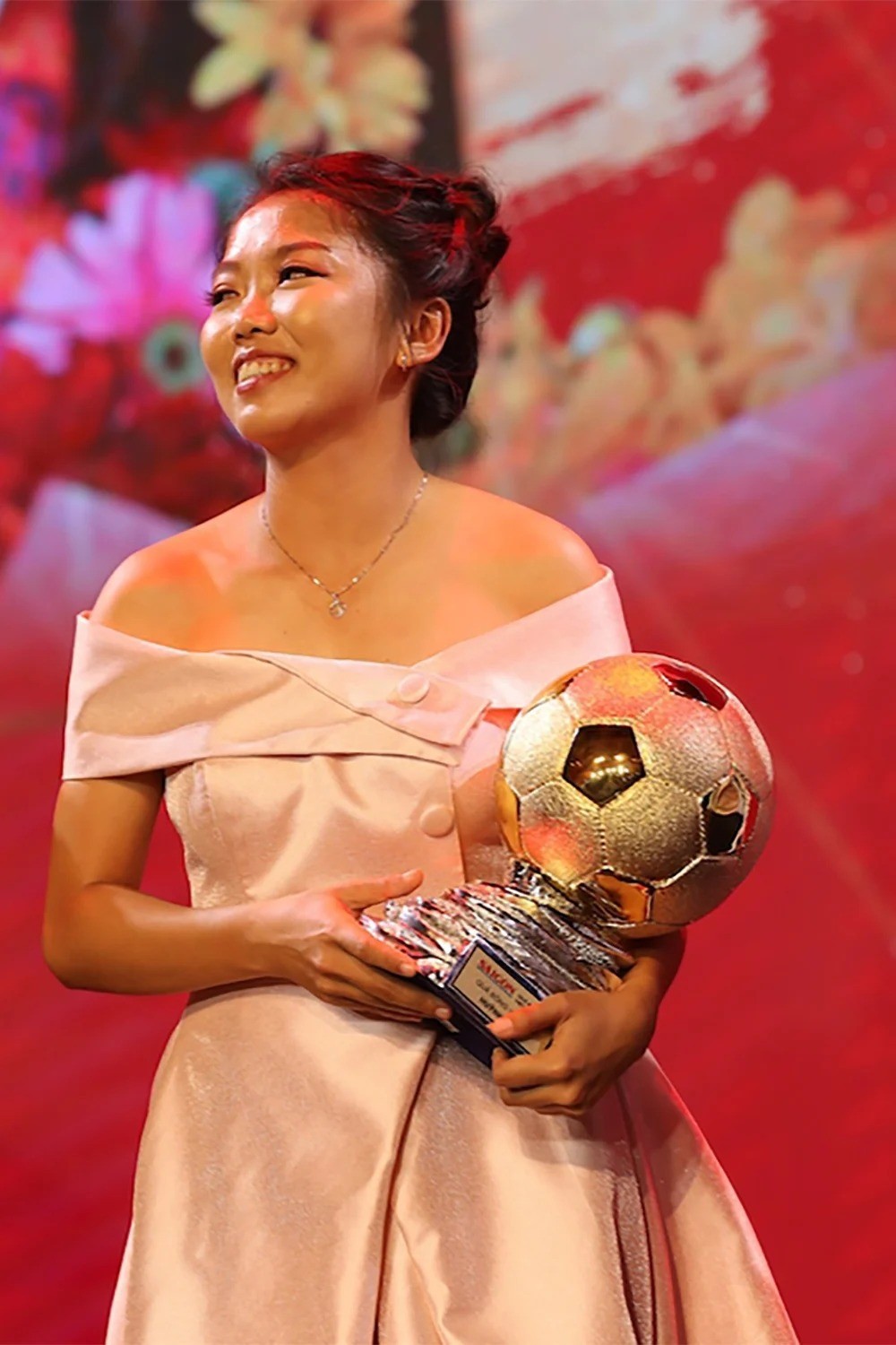 Loạt ảnh xinh đẹp của các cầu thủ nữ Việt Nam