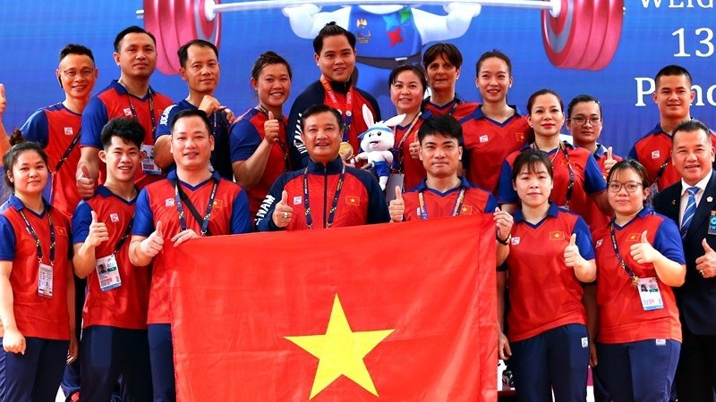 SEA Games 32: Dancesports và cử tạ mang HCV về cho đoàn thể thao Việt Nam