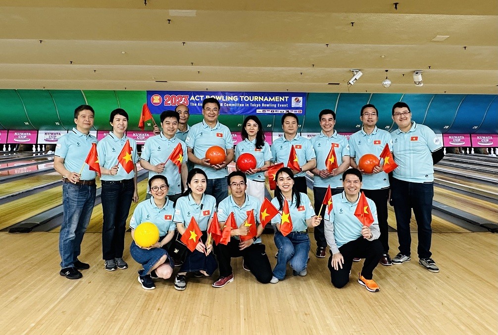 Đại sứ quán Việt Nam tại Nhật Bản tham dự Giải