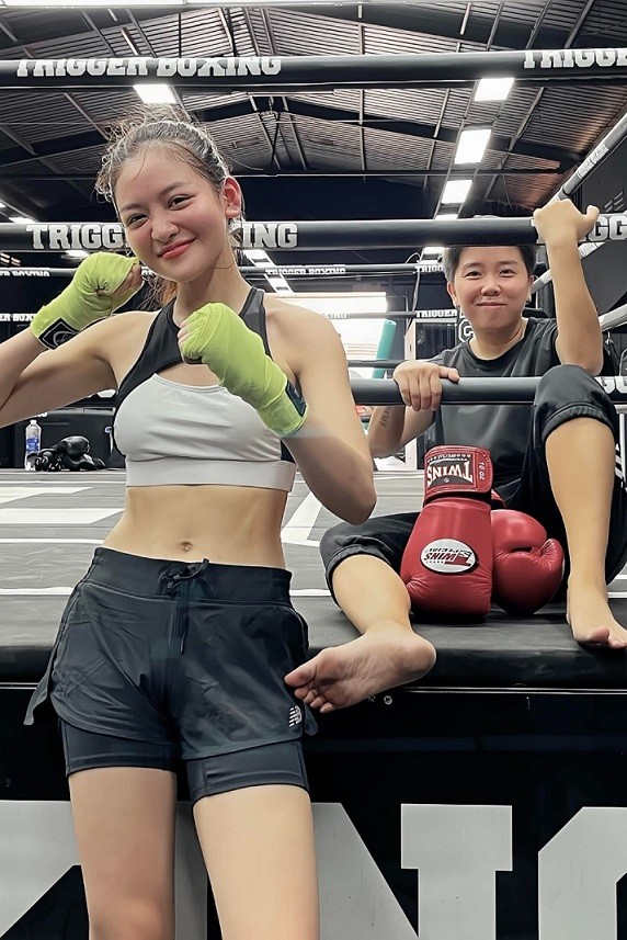 Sao Việt: Ninh Dương Lan Ngọc diện áo cưới, Hiền Thục 'hack tuổi' cực đỉnh, Minh Hằng 'che chắn' bụng bầu