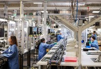 Ấn Độ chi 2 tỷ USD để thu hút các hãng sản xuất điện tử