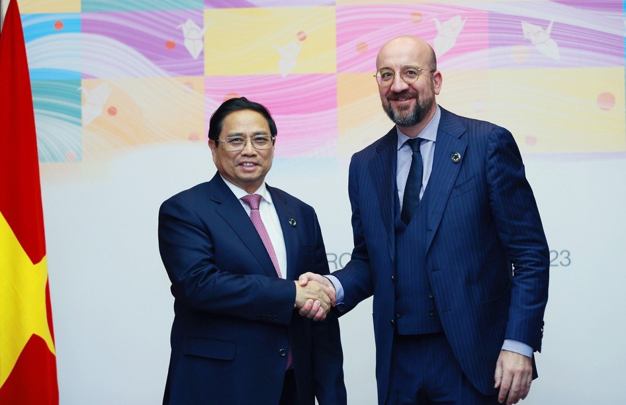 Thủ tướng Phạm Minh Chính gặp Chủ tịch Hội đồng châu Âu Charles Michel Thủ tướng Phạm Minh Chính gặp Chủ tịch Hội đồng châu Âu Charles Michel