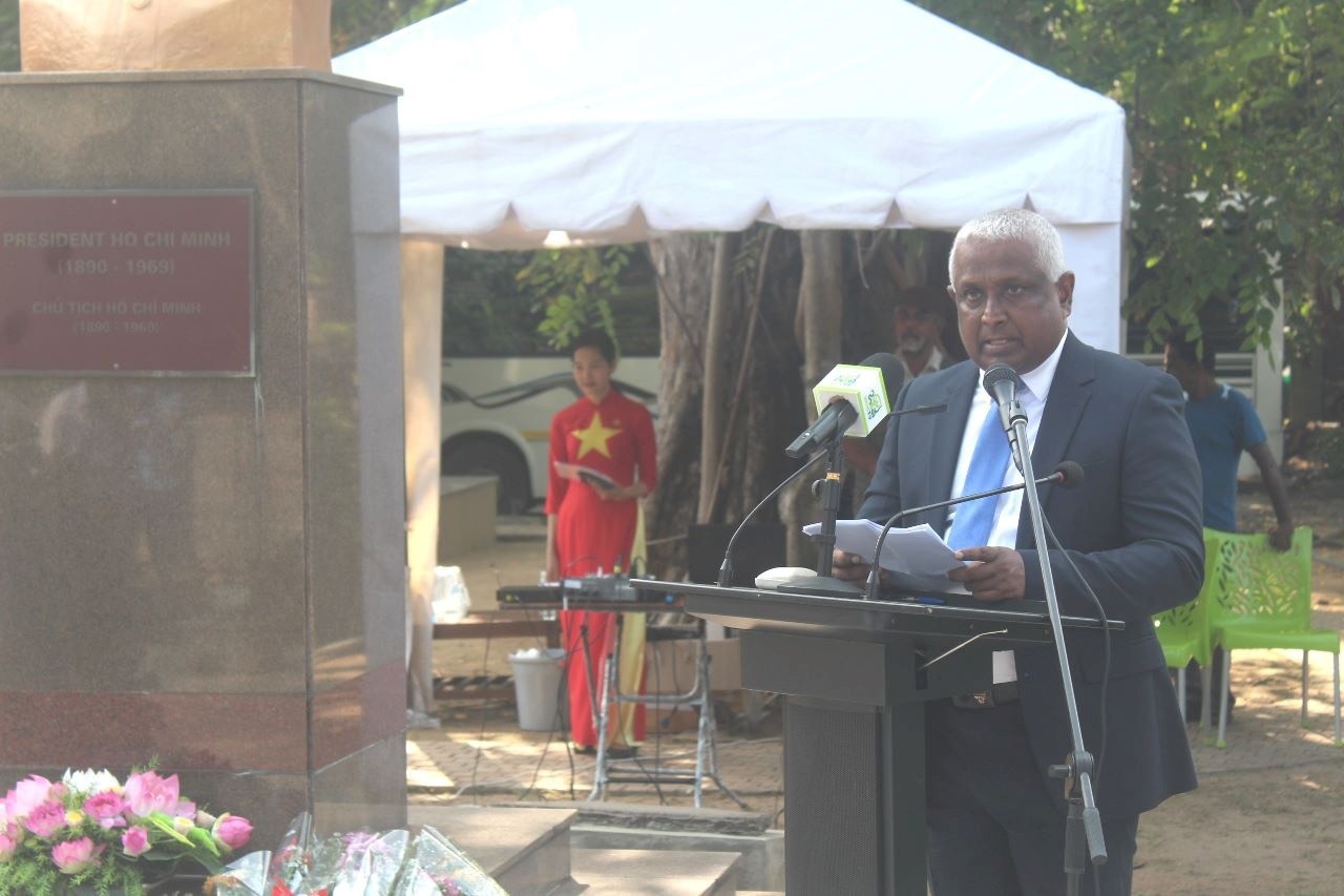 Các thế hệ lãnh đạo và người dân Sri Lanka luôn dành tình cảm trân trọng với Chủ tịch Hồ Chí Minh Các thế hệ lãnh đạo và người dân Sri Lanka luôn dành tình cảm trân trọng với Chủ tịch Hồ Chí Minh